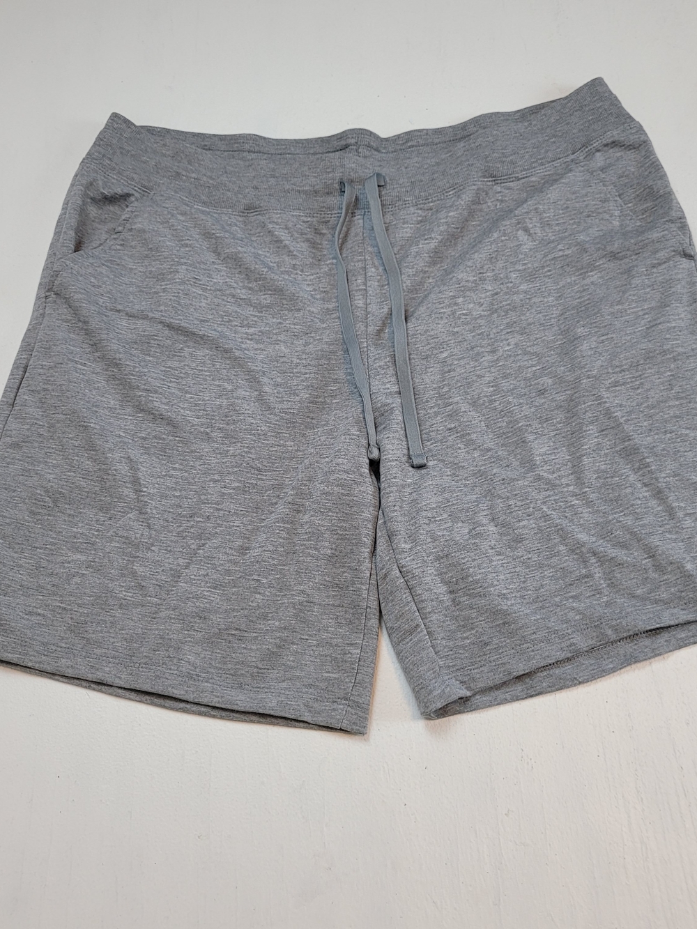 Athletic Works Light Gray Women's Athletic Shorts